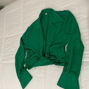 Irish Green dress shirt crop top. Size Medium, excellent condition.